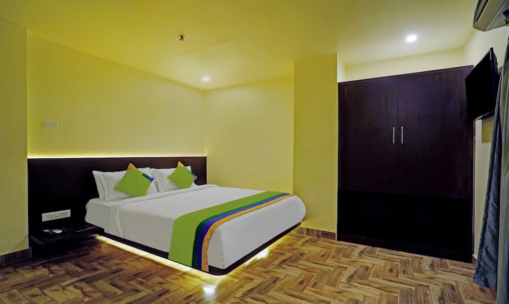 Treebo Golden Nest Standard Double Room 4