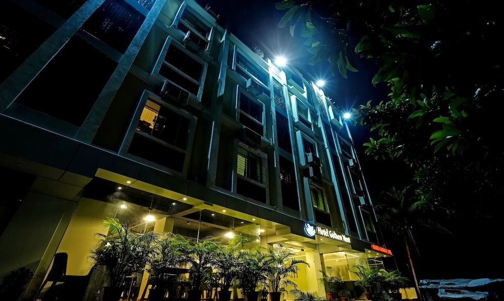 undefined Treebo Golden Nest 10