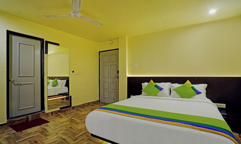 Treebo Golden Nest Standard Double Room 5