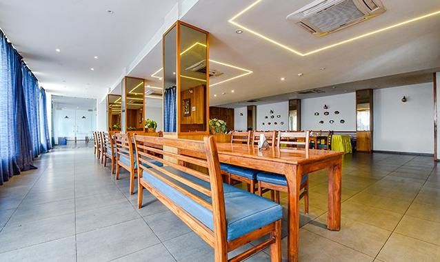 Food & Dining