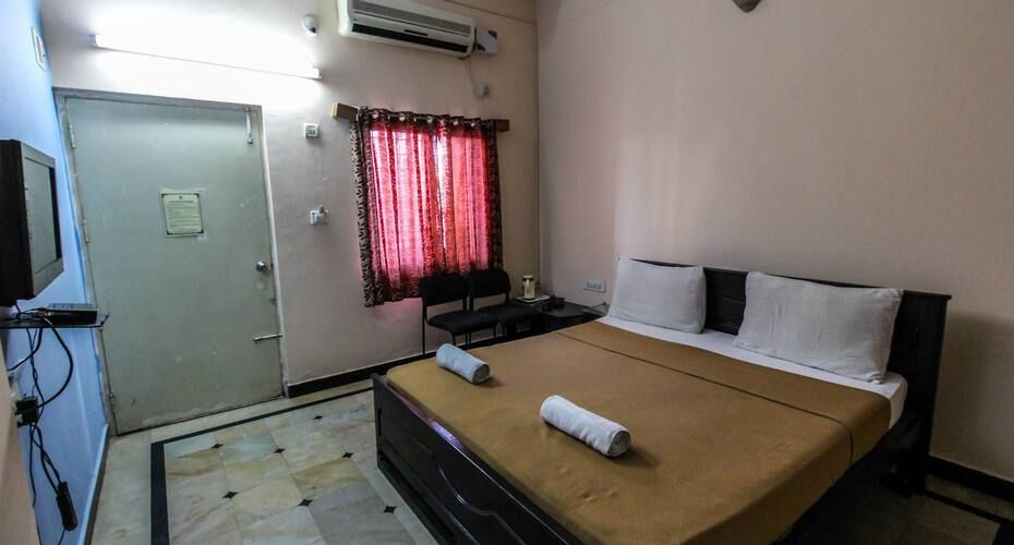 undefined Sri Sai Comforts 8