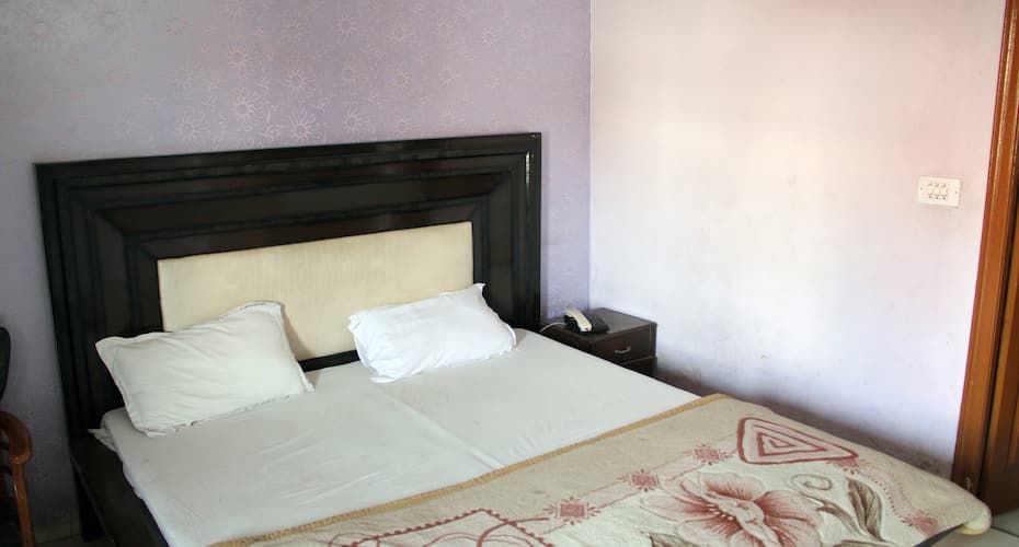 undefined Hotel Green City 6