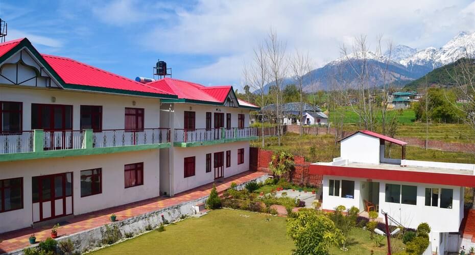 undefined Goroomgo Bagora Heights Palampur 2