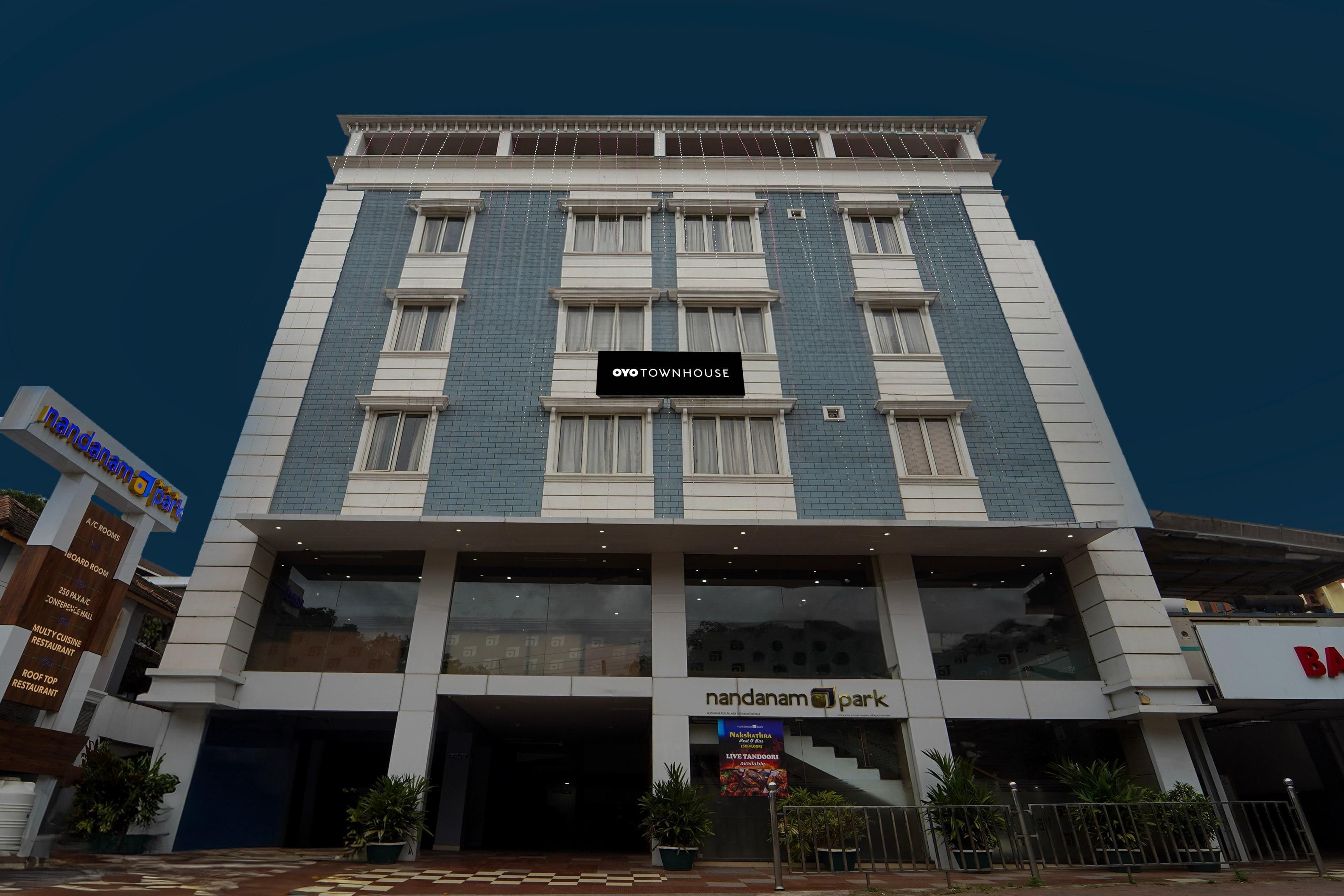 Super Townhouse MG Road formerly Nandanam Park 3