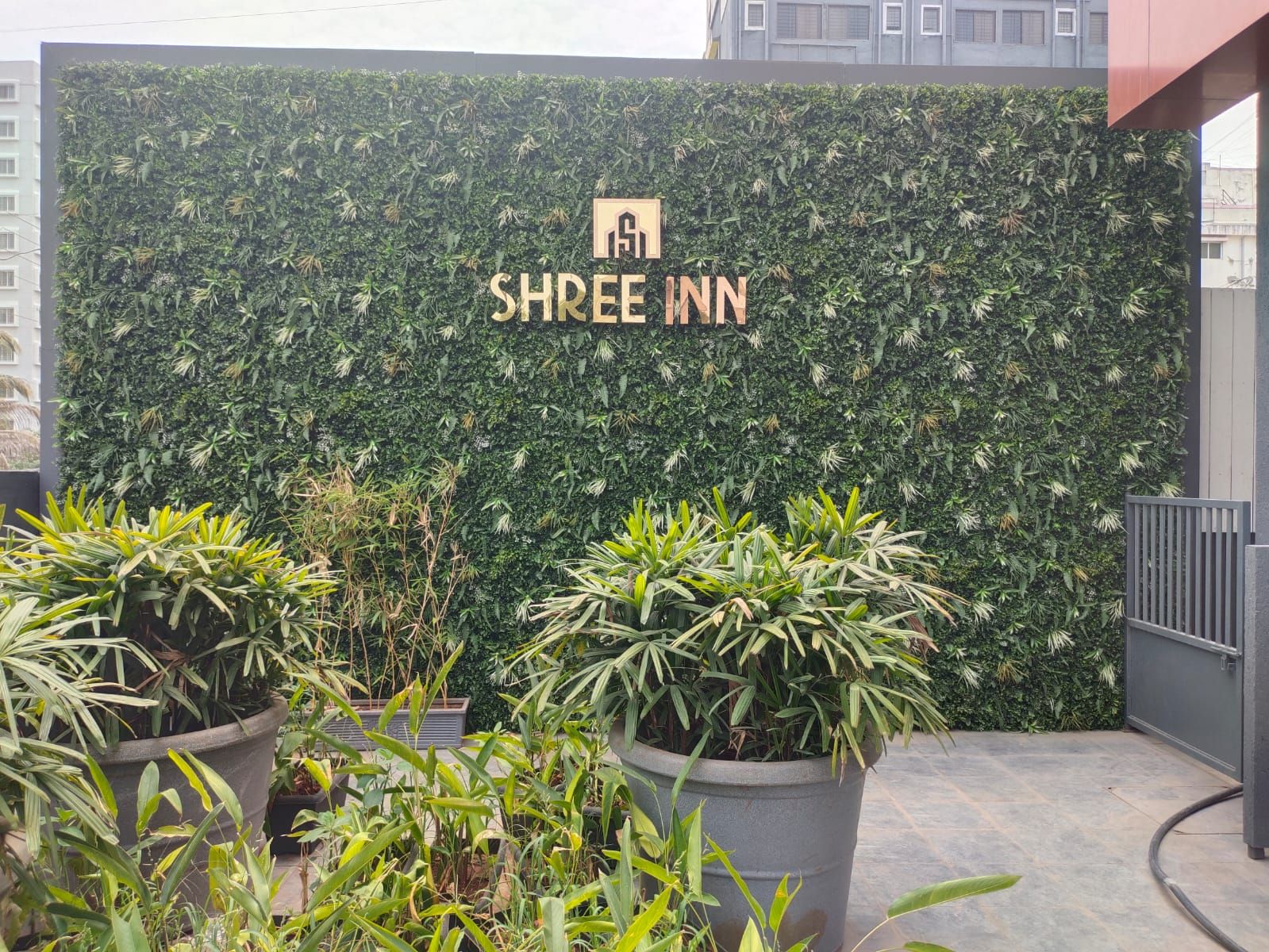 Shree Inn by Tamanna Hotels 3