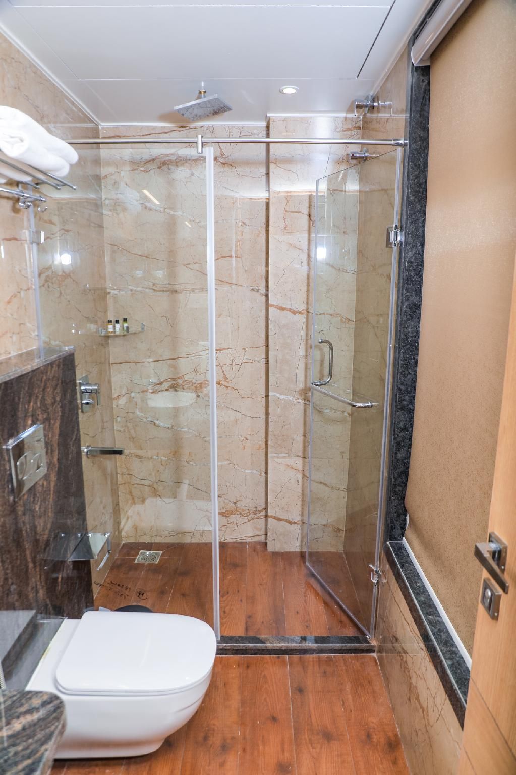 Premium Twin Room - Non-Smoking