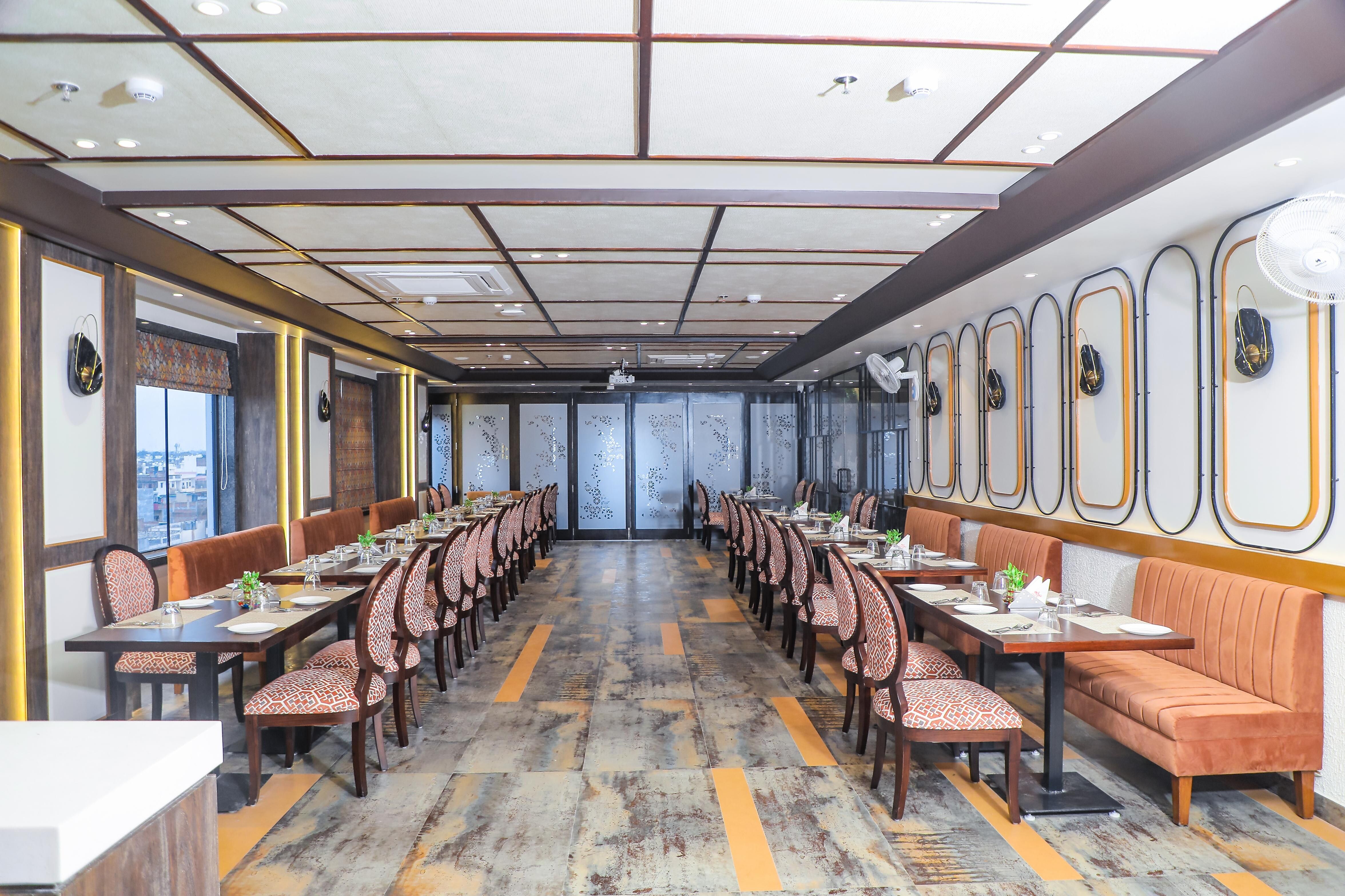 Food & Dining