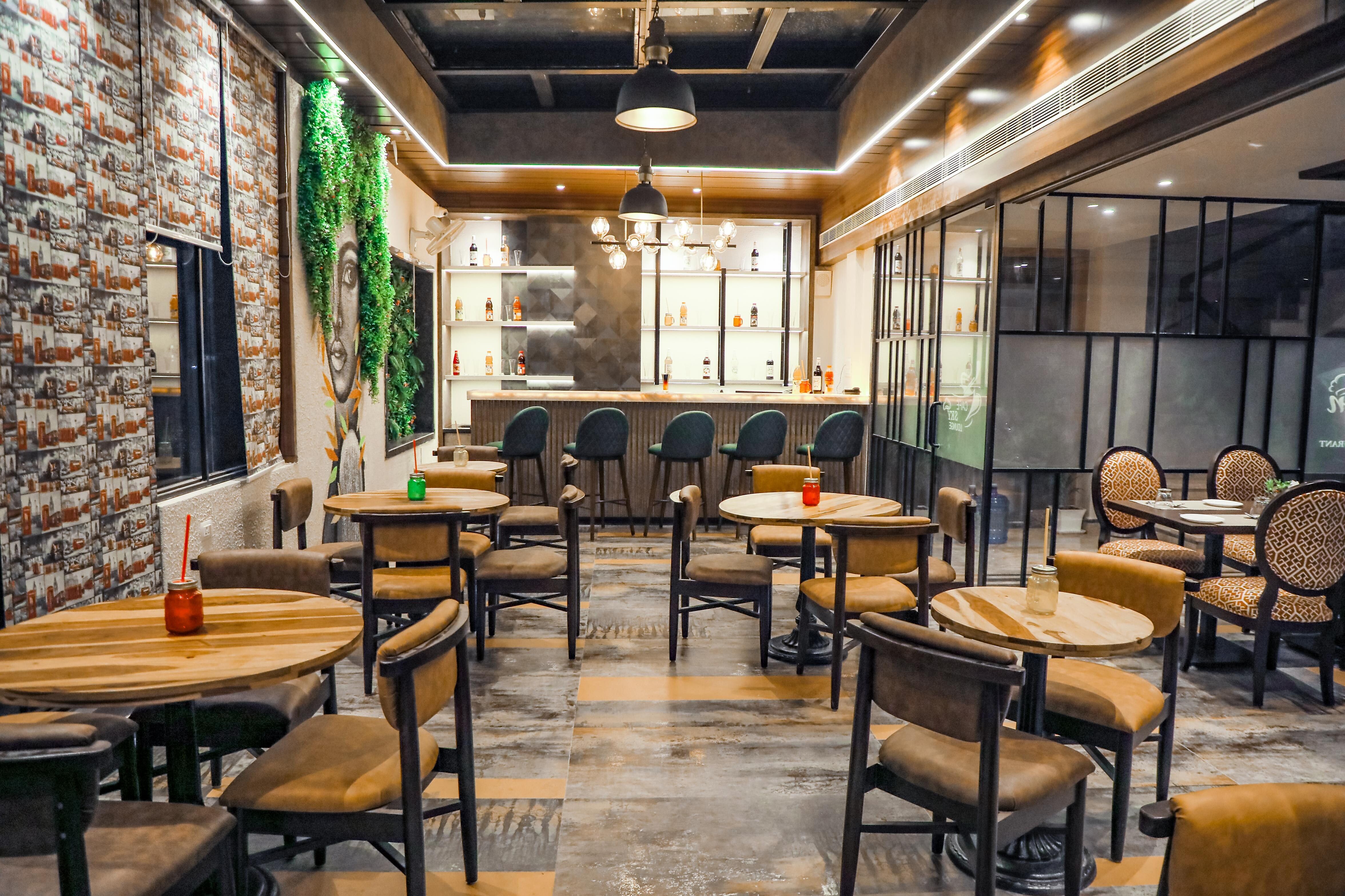 Food & Dining