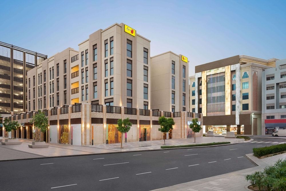 Super 8 by Wyndham Dubai Deira 2