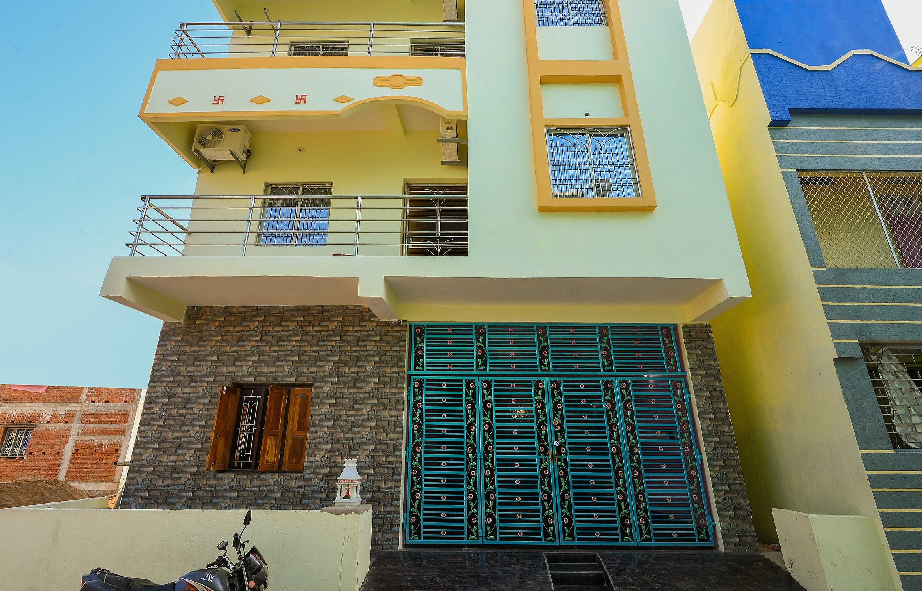 Hotel O Sarvodaya Nagar Near Railway Station others