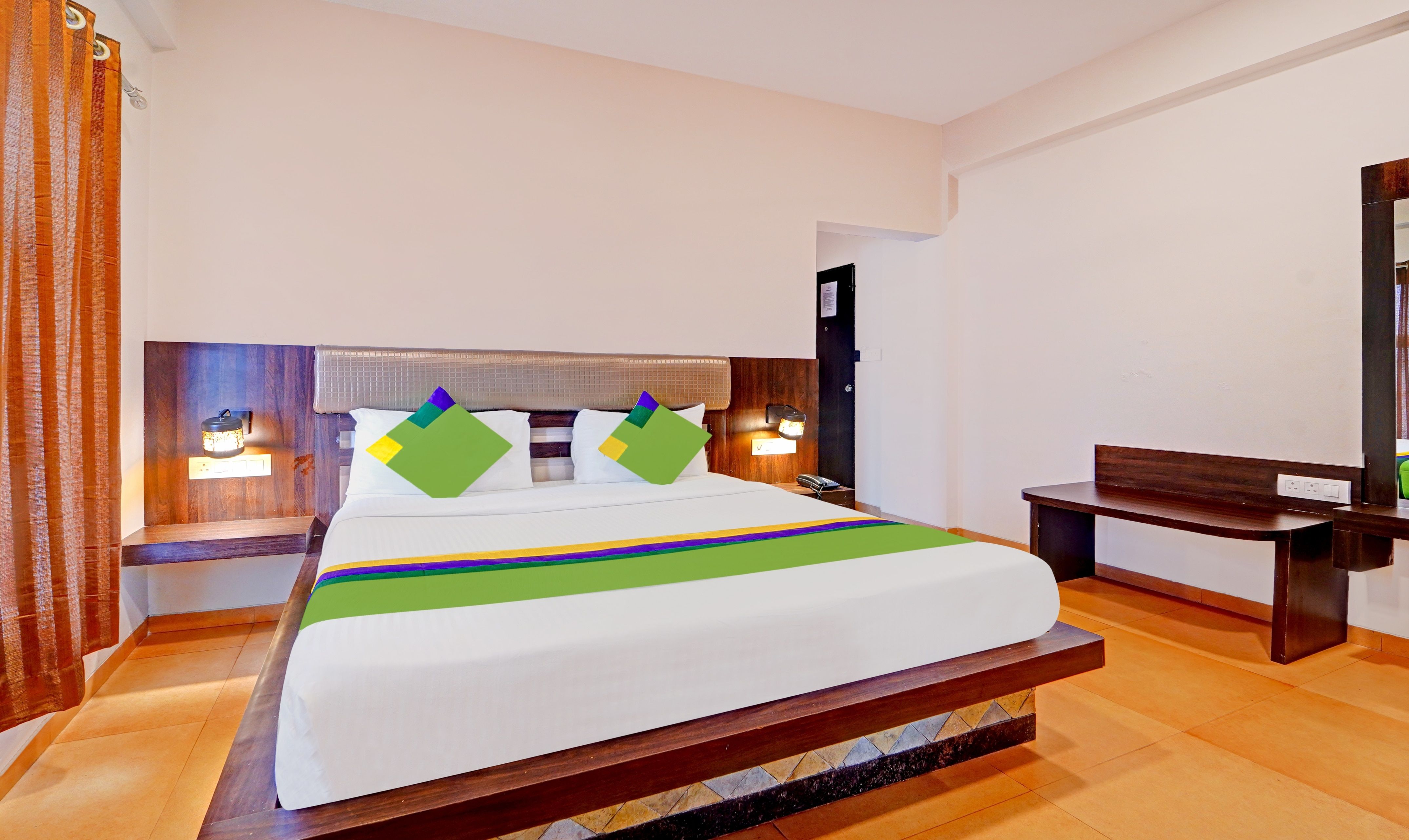 Treebo Vhyomaan Resort Standard Double Room 2