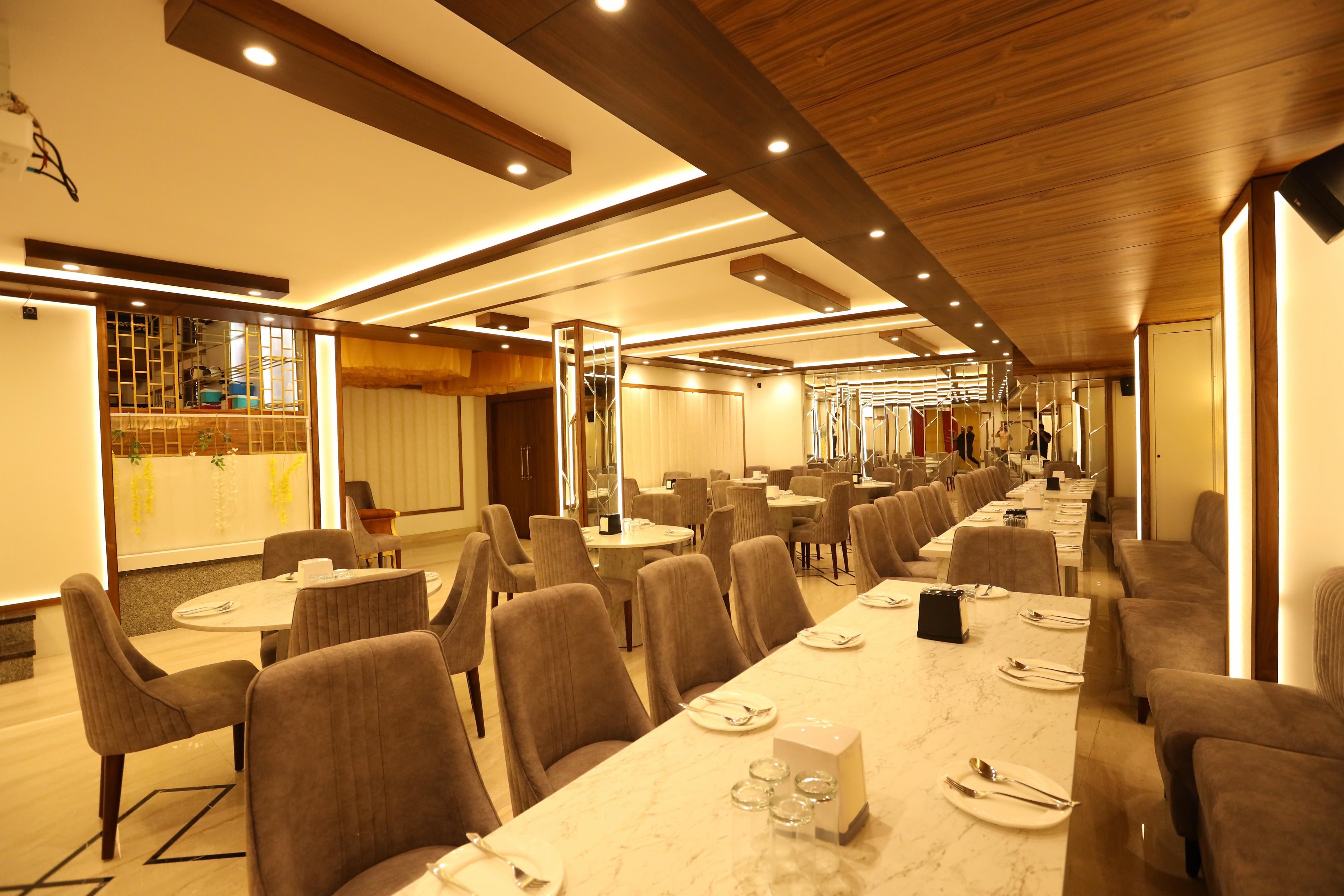undefined Hotel Lavit Couple Friendly near Faridabad Metro station 5