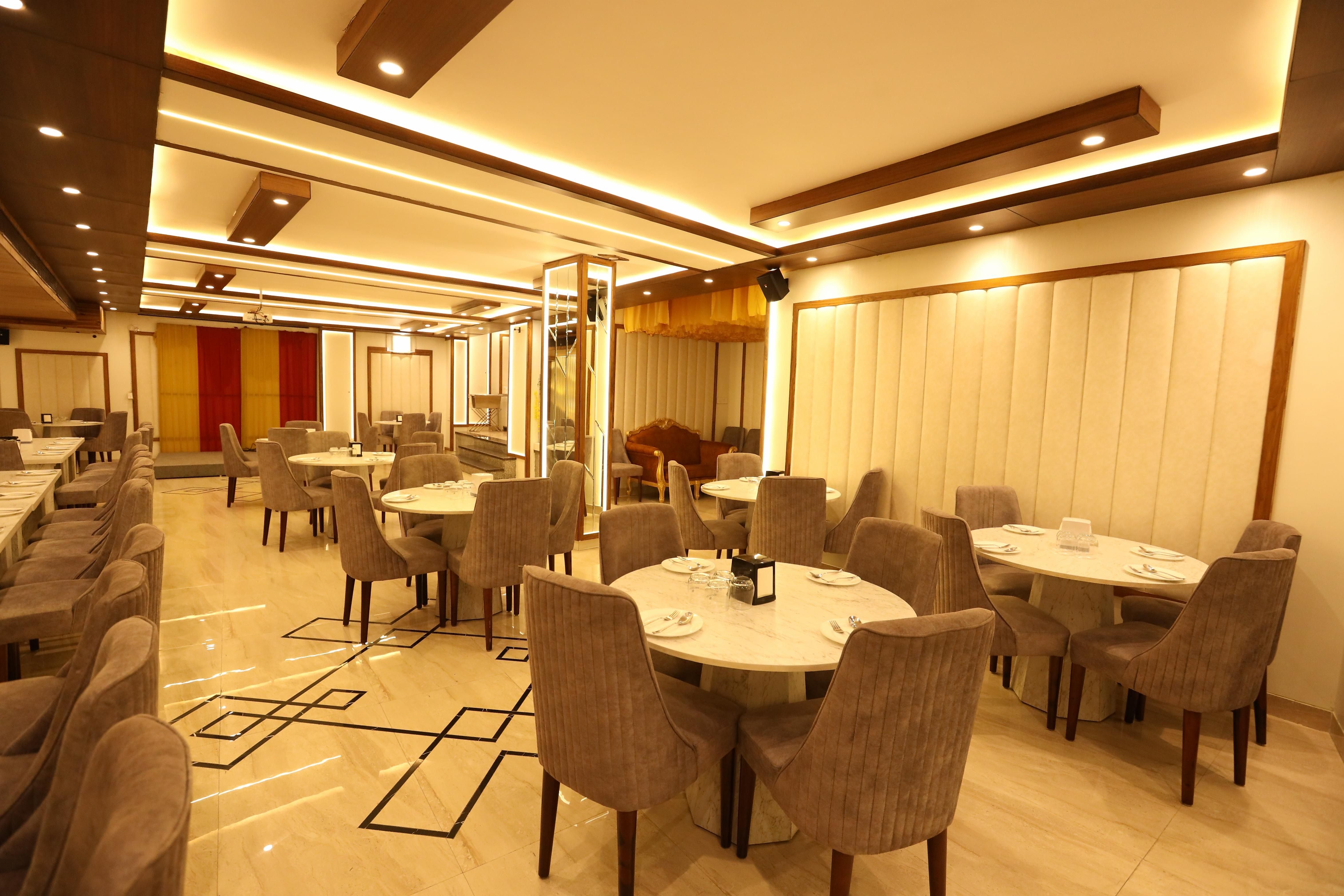 undefined Hotel Lavit Couple Friendly near Faridabad Metro station 6