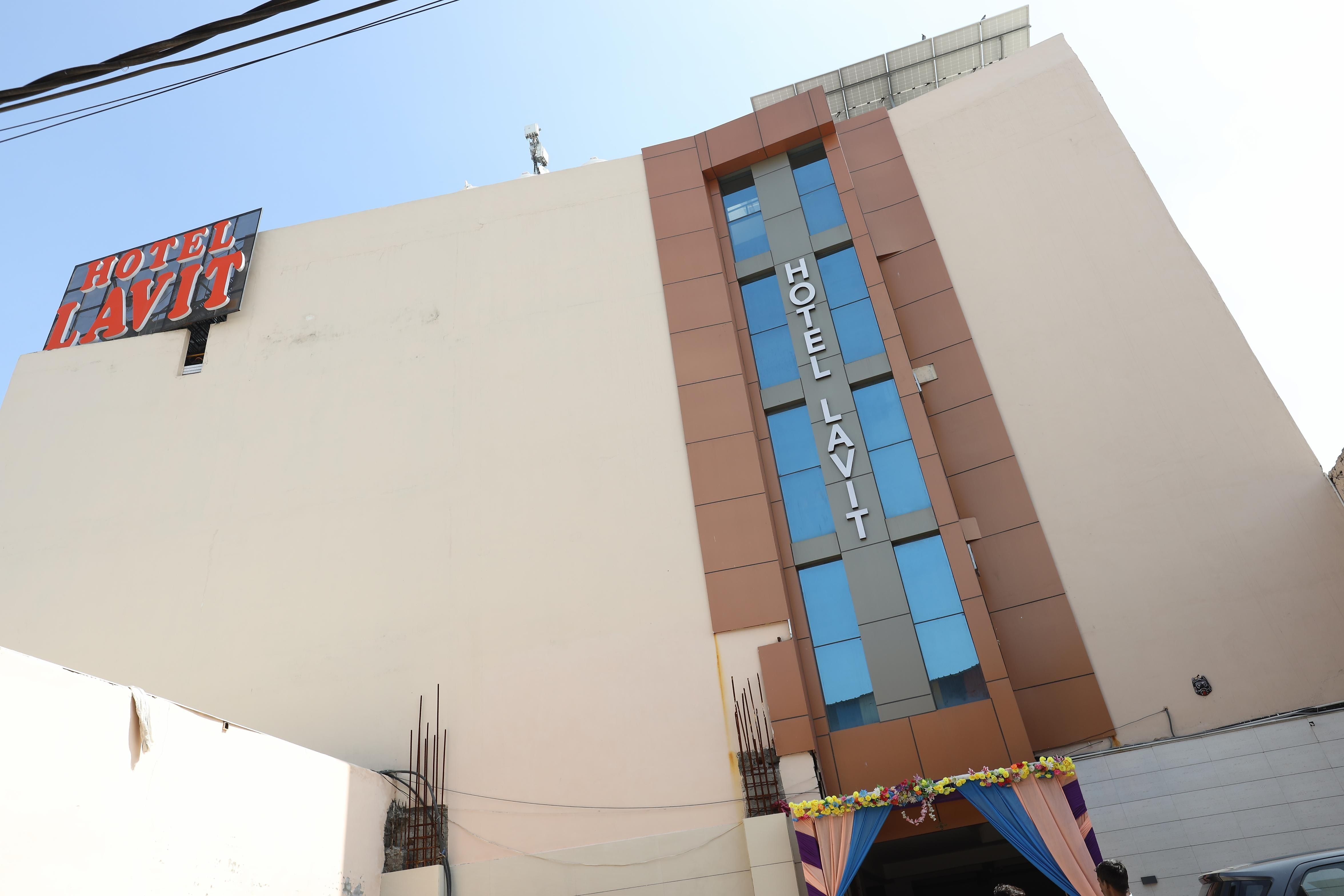 undefined Hotel Lavit Couple Friendly near Faridabad Metro station 2