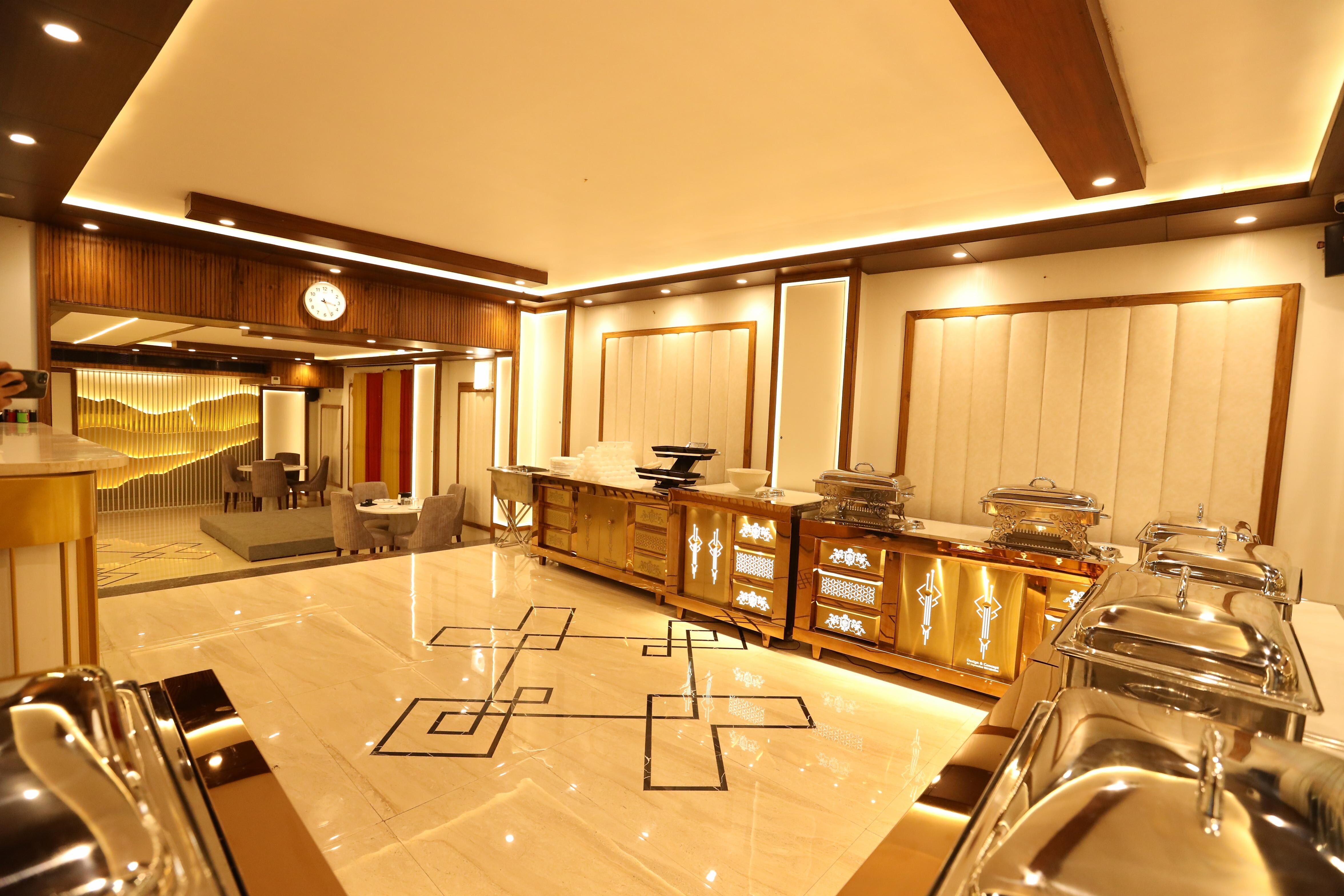 undefined Hotel Lavit Couple Friendly near Faridabad Metro station 9