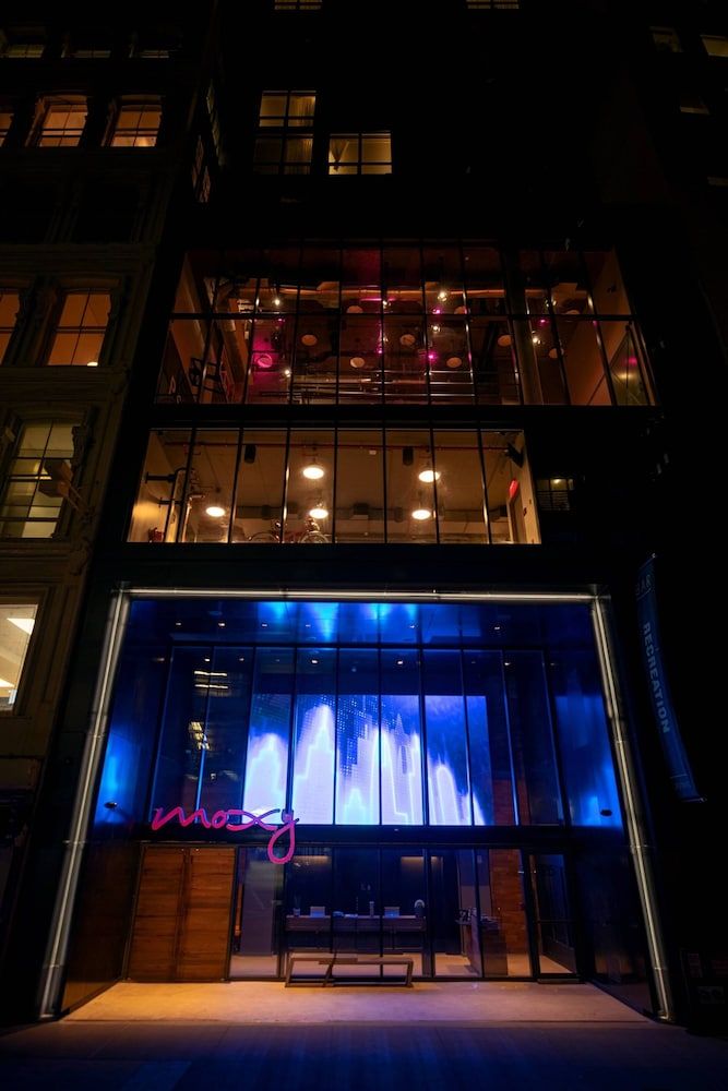 Moxy NYC Downtown 3