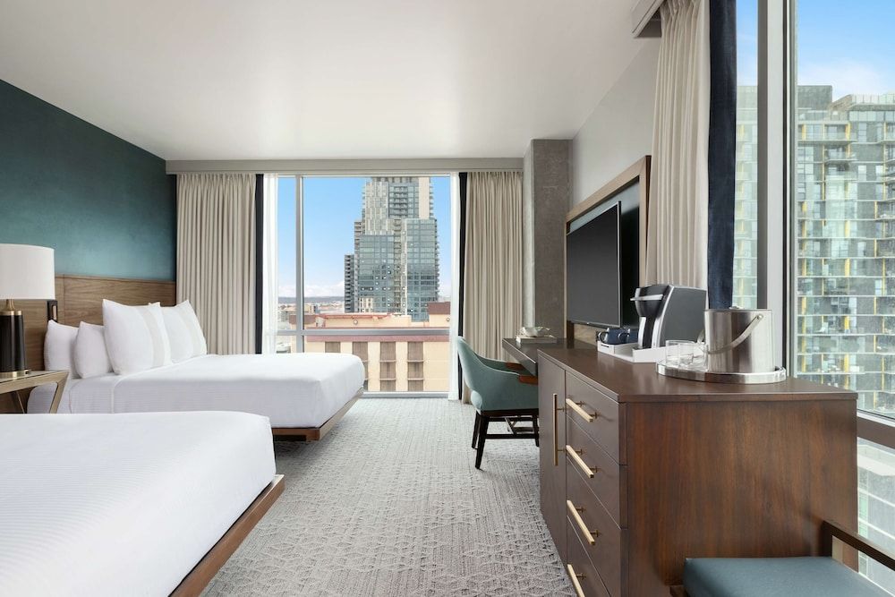 Carte Hotel San Diego Downtown, Curio Collection by Hilton 5