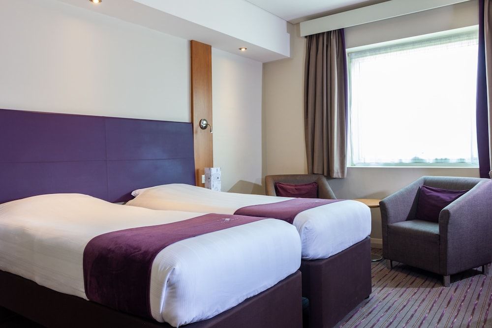 Premier Inn Abu Dhabi Airport (Business Park)