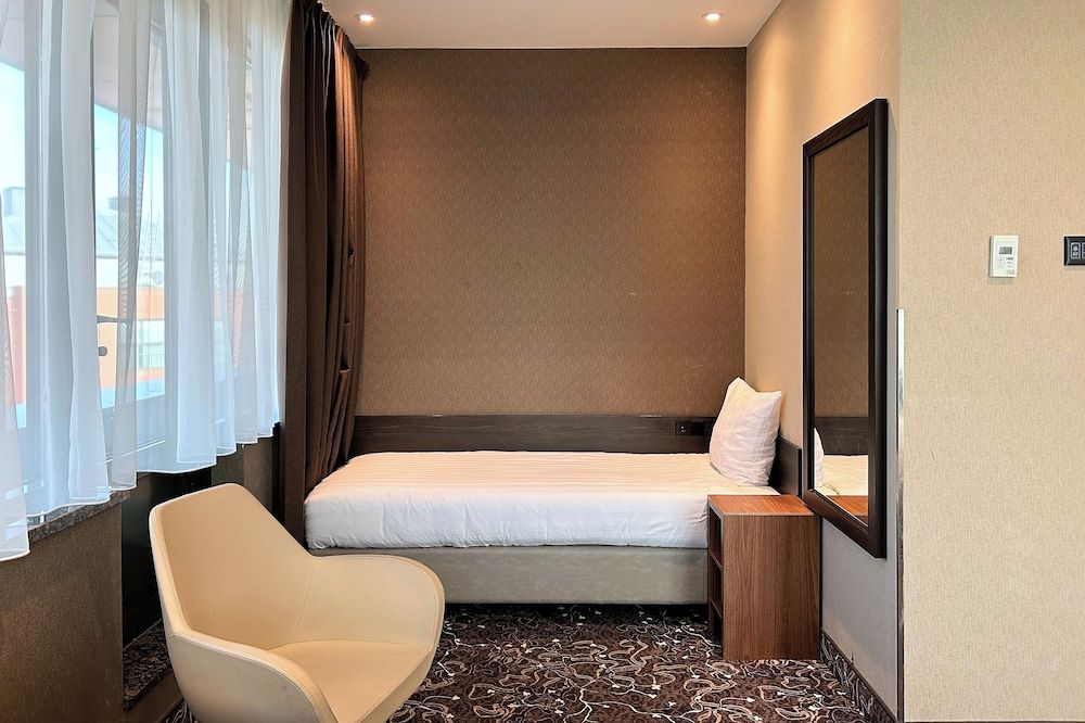 Hotel Levell Triple Room 2