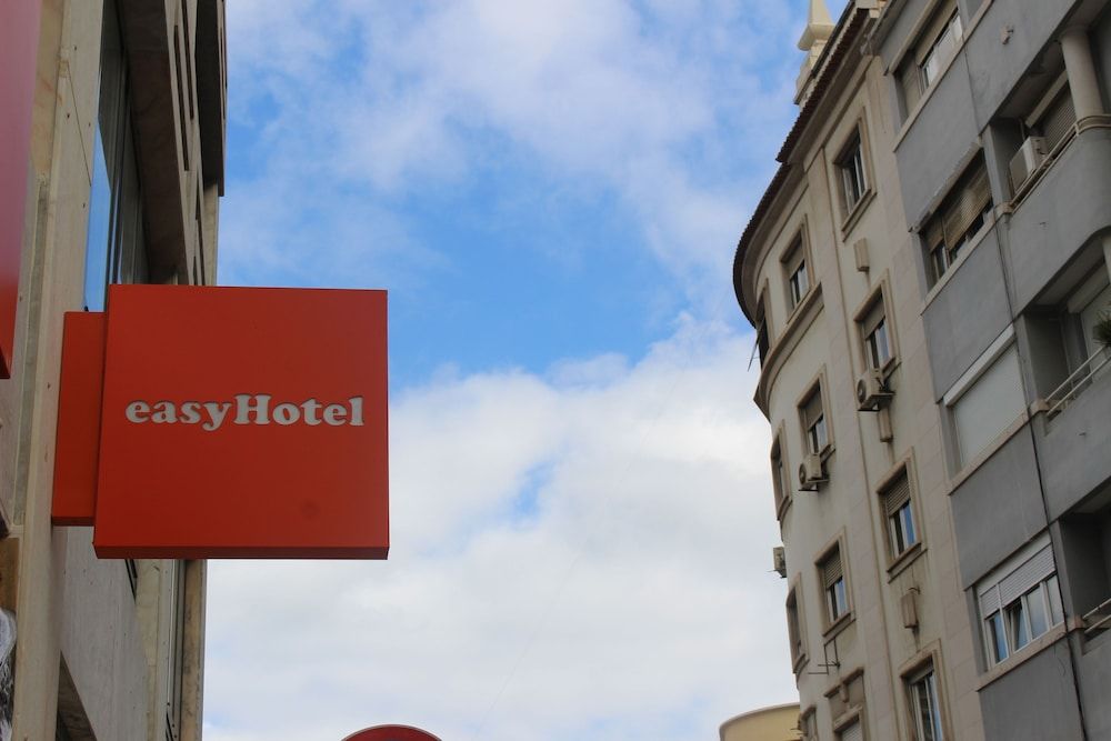 easyHotel Lisbon 3