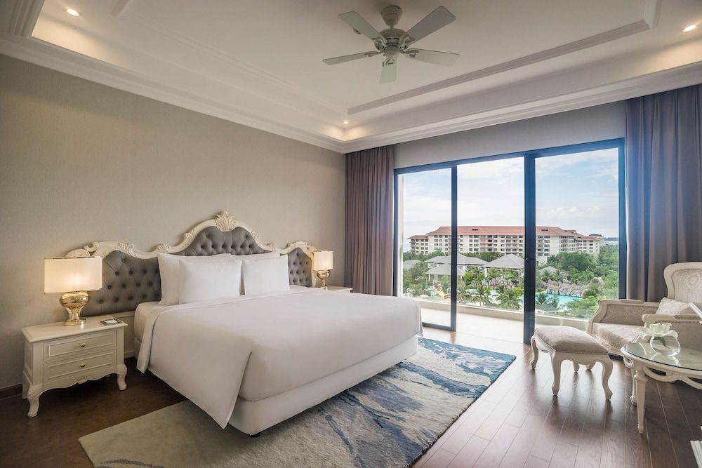 Radisson Blu Resort Phu Quoc Deluxe Room (King/Twin) 3