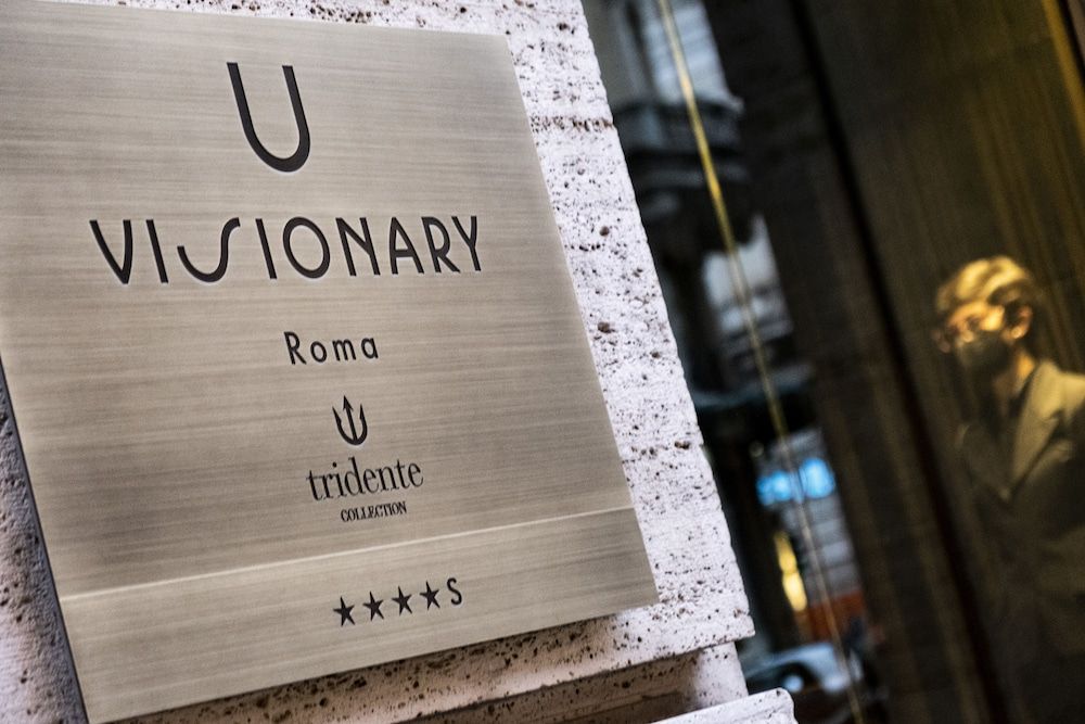 U-Visionary Roma Hotel 2