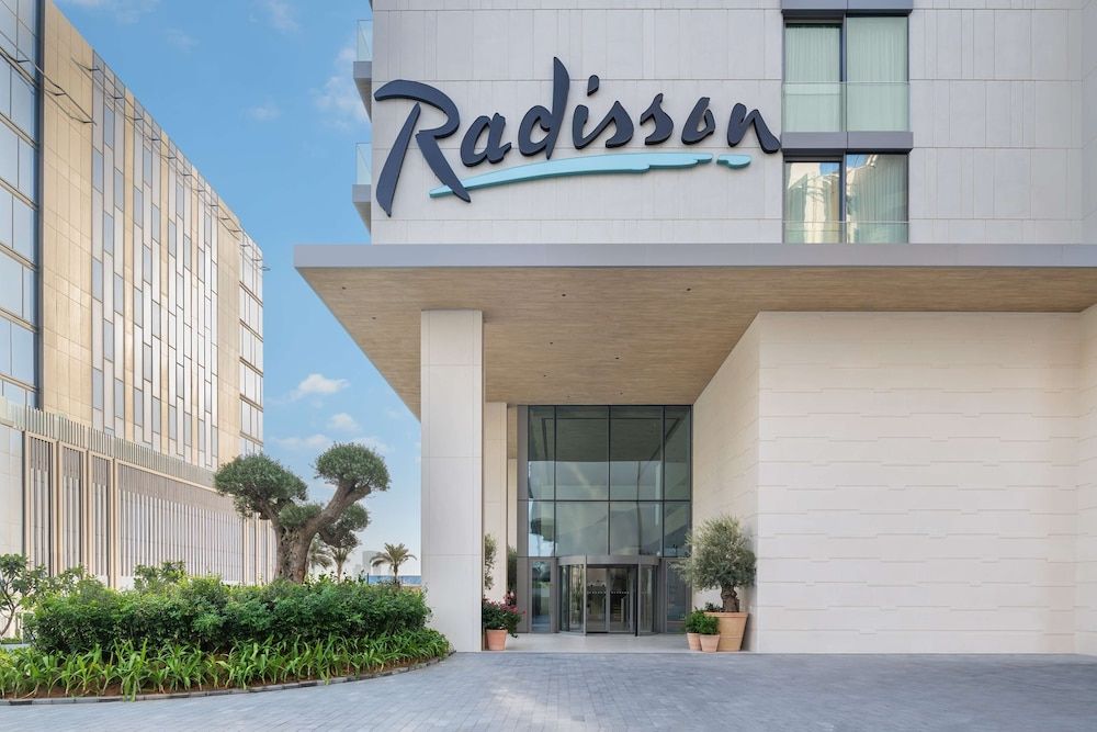 Radisson Beach Resort Palm Jumeirah exterior_detail