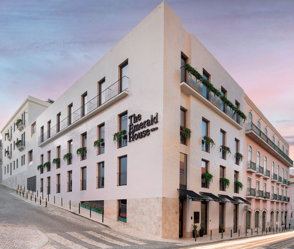 The Emerald House Lisbon, Curio Collection By Hilton 5