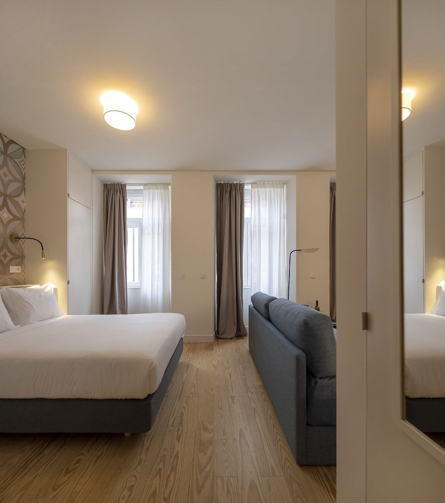 Lisbon Serviced Apartments Santos 4