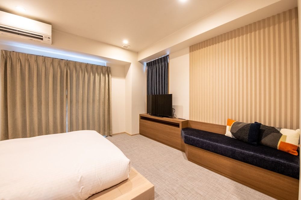 Wayfarer Hotel Kyoto Shijo Signature Double Room (Non-smoking) 6