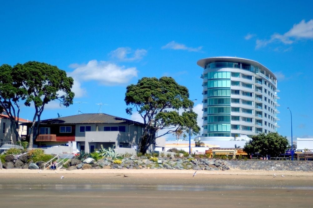 Marsden Suites Nautilus Orewa exterior_detail