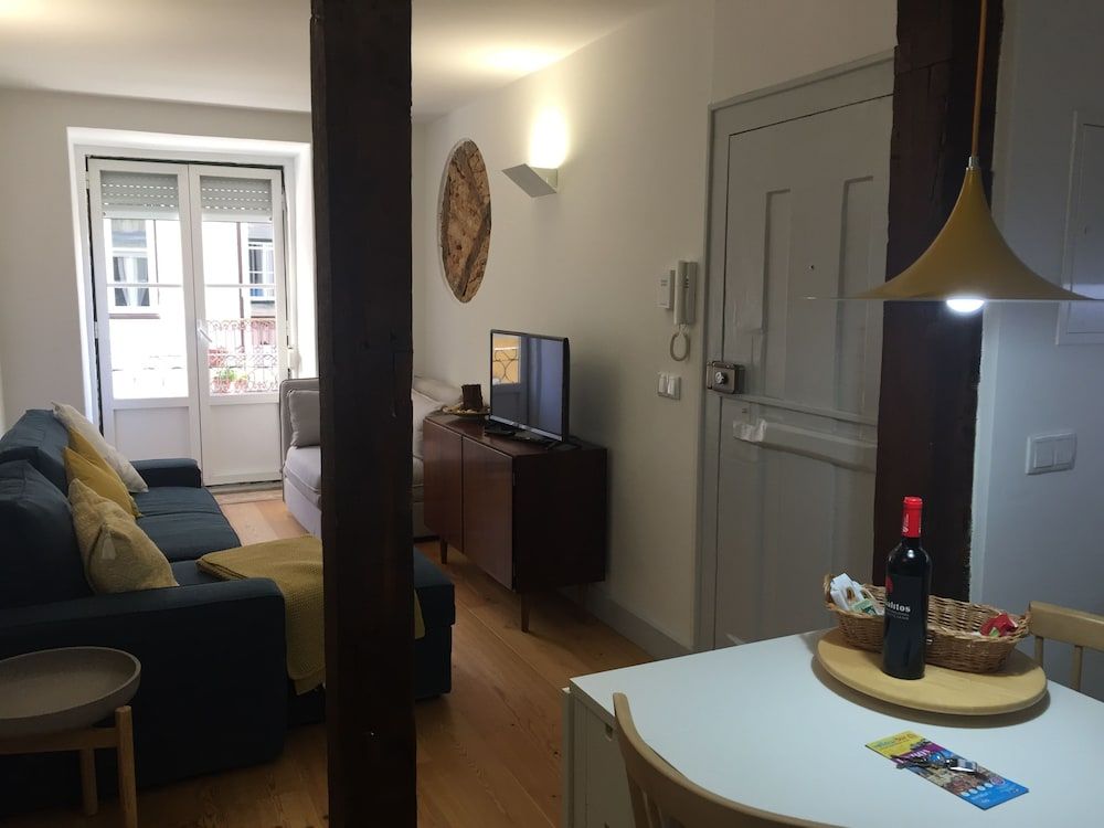 Apartments Center Bairro Alto featured