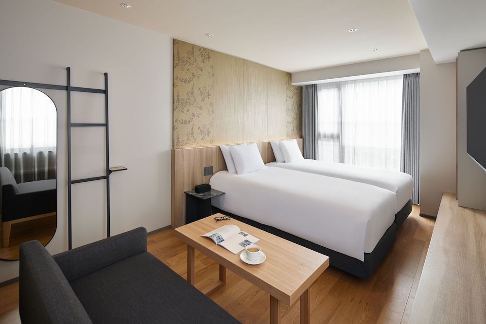 Oakwood Hotel Oike Kyoto featured 4