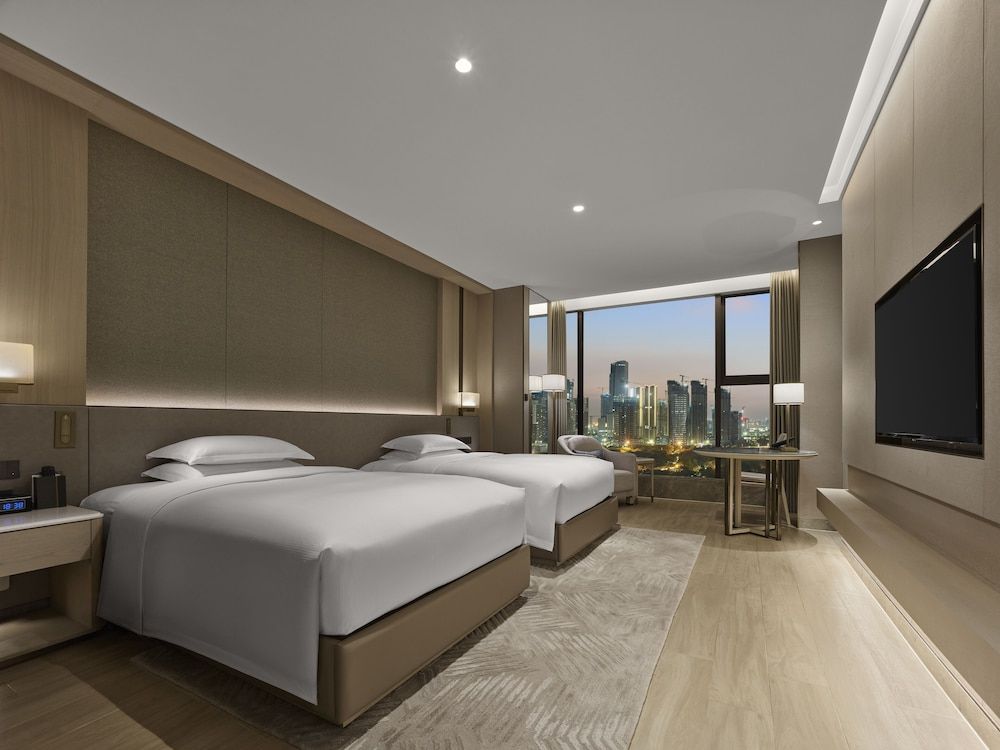 DoubleTree by Hilton Shenzhen Nanshan Hotel & Residences