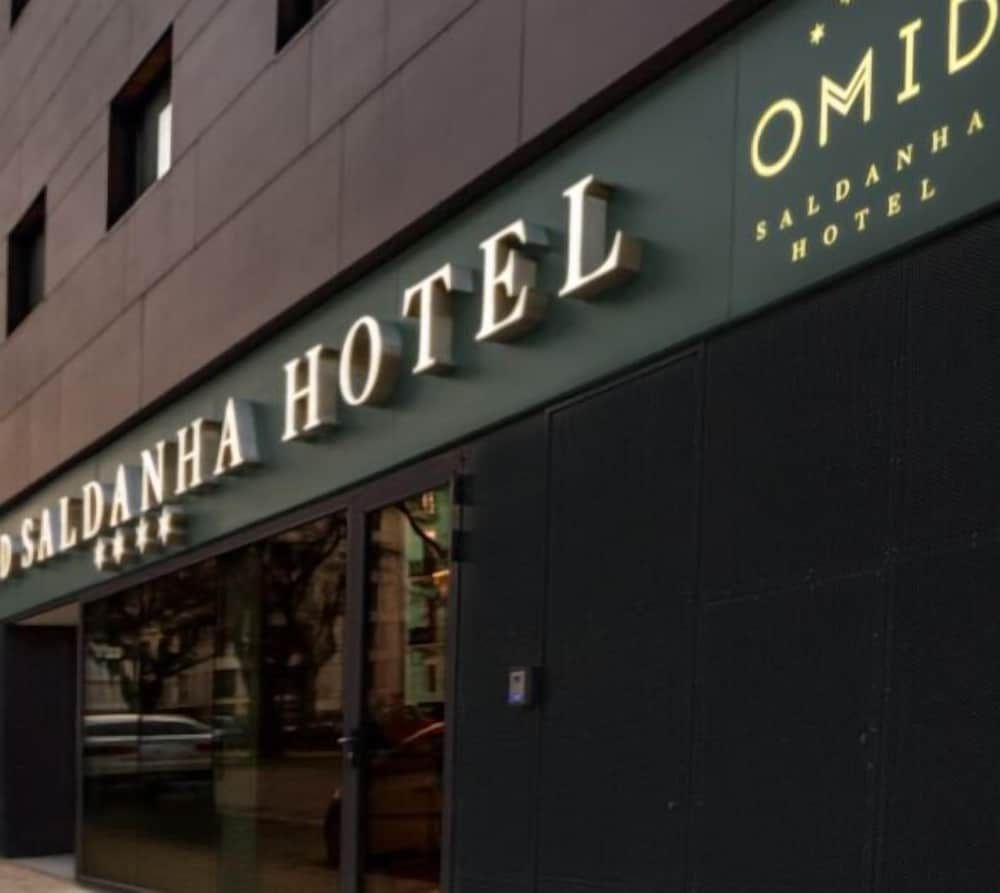 Omid Saldanha Hotel