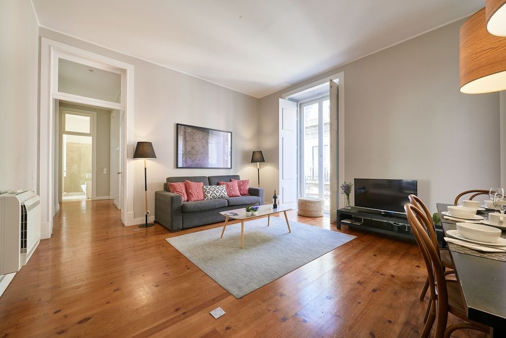 Lisbon Five Stars Apartments Combro 7 Deluxe Apartment, 2 Bedrooms 42