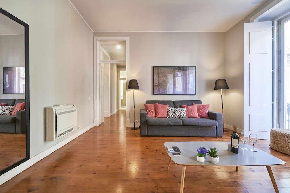 Lisbon Five Stars Apartments Combro 7 Deluxe Apartment, 2 Bedrooms 35