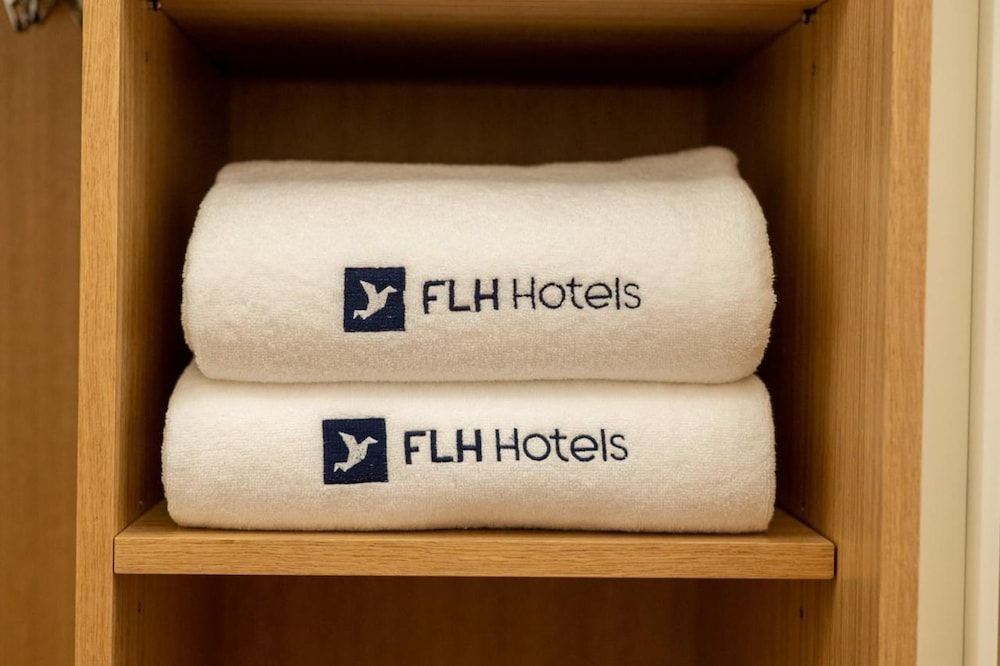 Memoria Lisboa FLH Hotels Premium Double Room 9