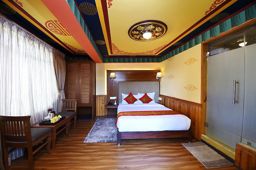 Hotel Jampa Deluxe Double Room, 1 Queen Bed (Complimentary Airport Pick-up) 5