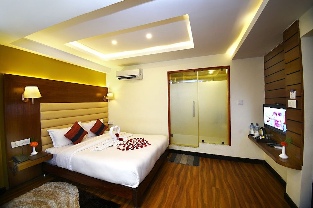 Hotel Jampa Deluxe Double Room, 1 Queen Bed (Complimentary Airport Pick-up) 7