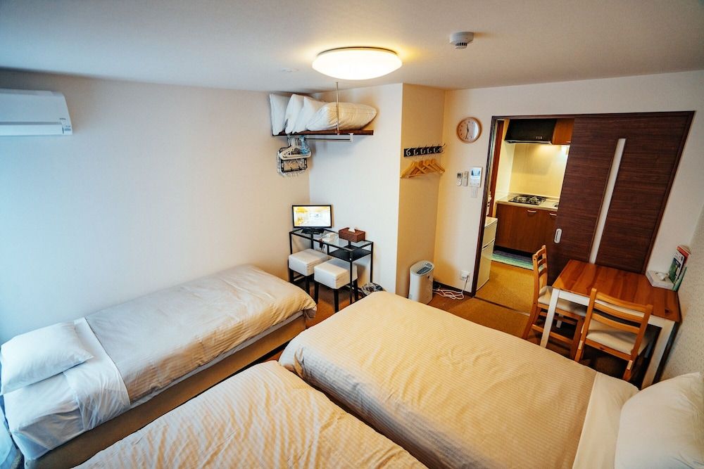 Ben's Guesthouse Kyoto Economy Quadruple Room, Multiple Beds, Non Smoking, Kitchen