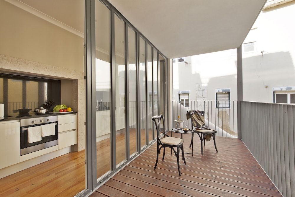 Lisbon Five Stars Apartments - Bica 246 Premium Apartment, 2 Bedrooms, Balcony 5