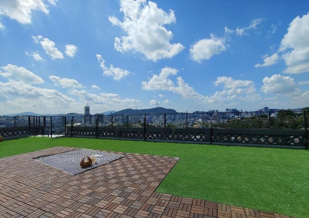 Naksan Balcony House, City View (Paris) 22