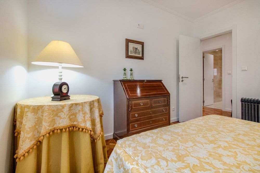 Lisbon Stay at Roma Boulevard Apartment room 3