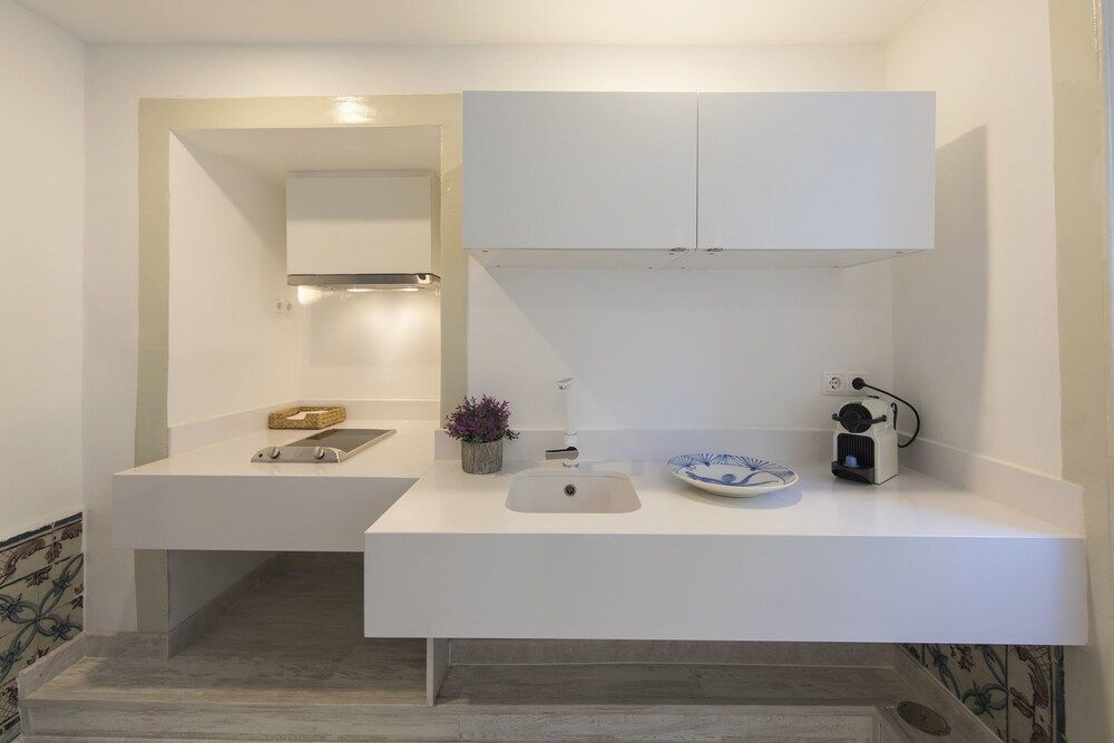 Kitchenette