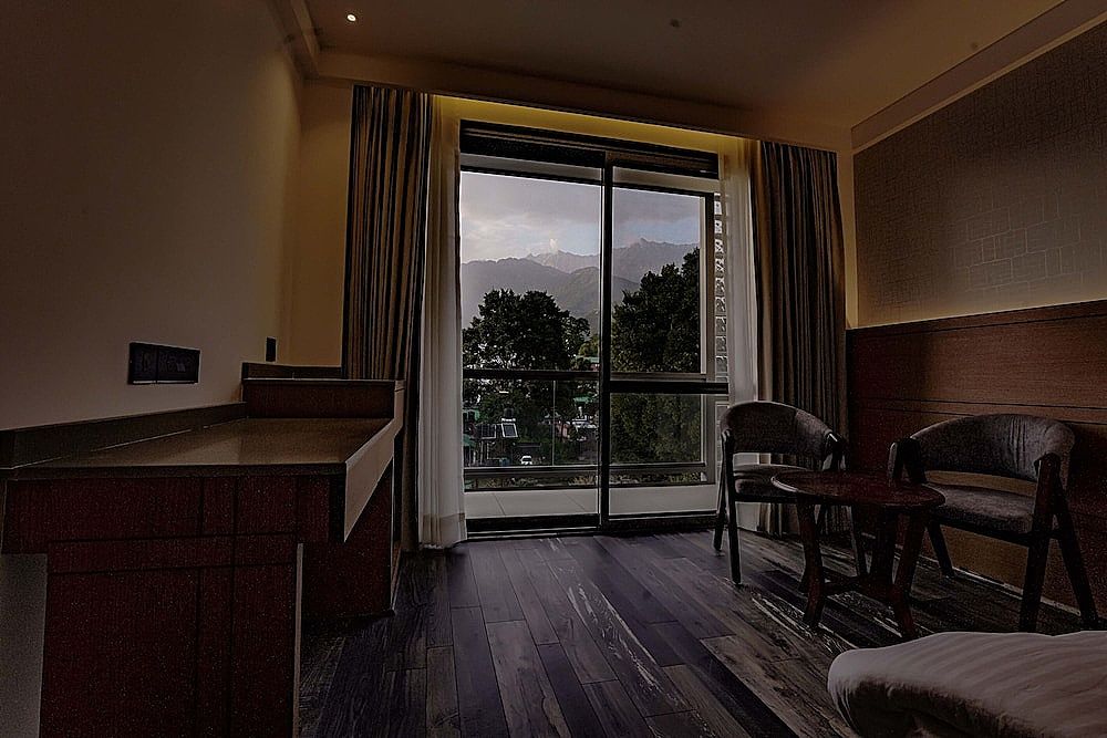 Infinitea Centric Dharamshala Premium Double or Twin Room 9