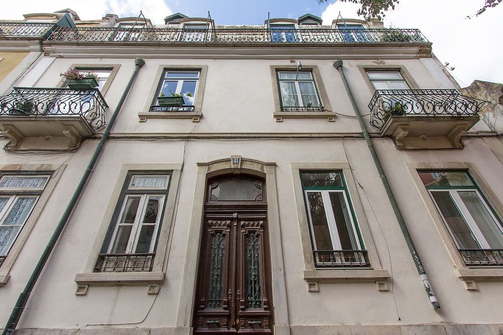 Spacious Tailor Made Bairro Alto