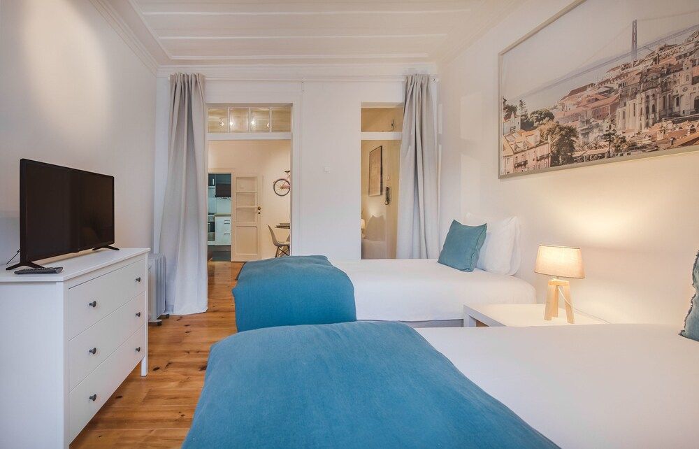 Lisbon City Stay Largo do Carmo room 4