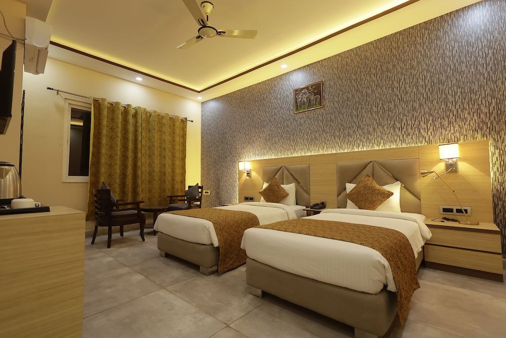 The Bodhi Palace Resort Deluxe Twin Room 7