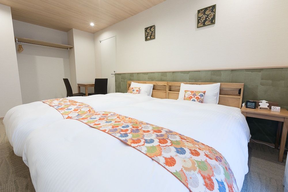 Stay SAKURA Kyoto Dragon Superior Twin Room 4